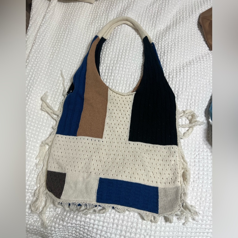 Fringe Colorblock Knit Tote Bag - Cream, Blue, Black, Brown